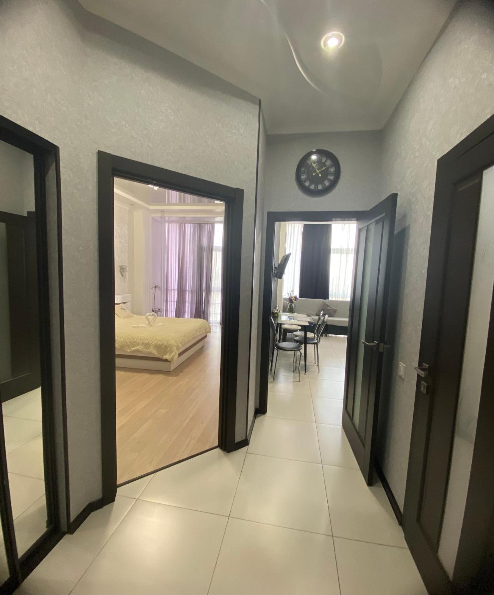 Маршала Малиновського 18 Б 12 Жемчужина Квартира Odesa Exterior photo